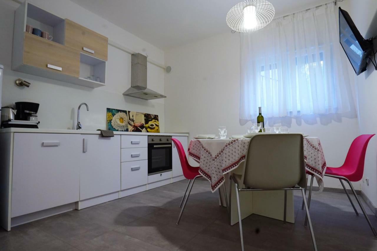 Casa Gremar Apartment ปิเยชชานา อูวาลา ภายนอก รูปภาพ